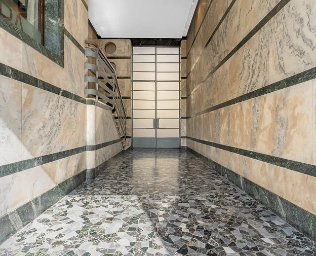 Corridoio ingresso in marmo